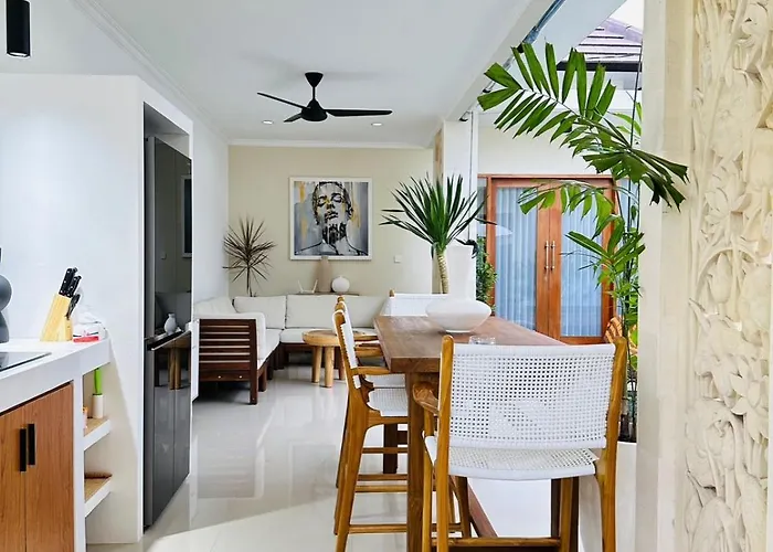 Karma Damai Villa *